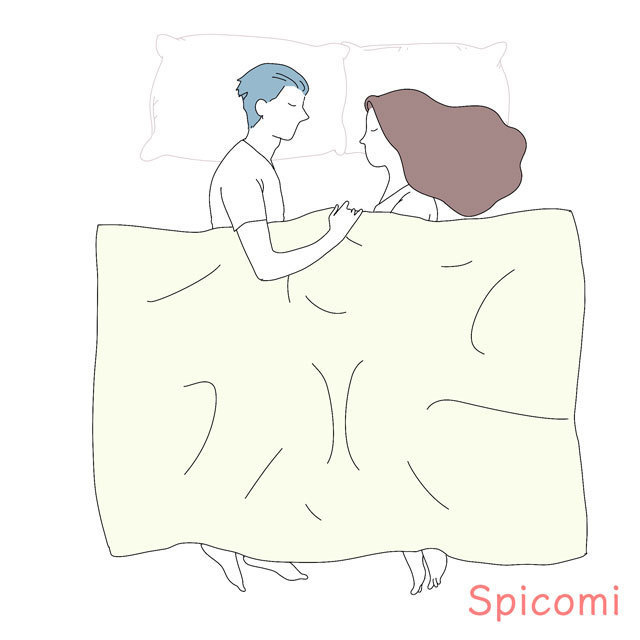 互いが向かい合って寝る［カップル寝方寝相診断］