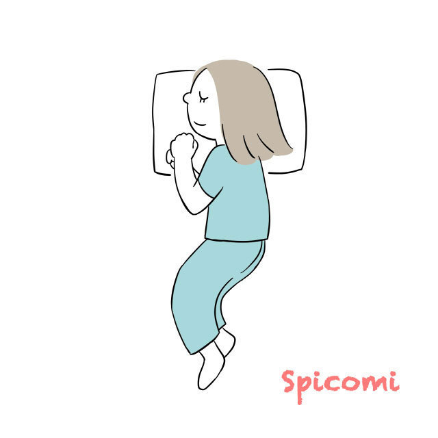 足を軽く曲げる横向き型［寝相・寝方の性格診断］