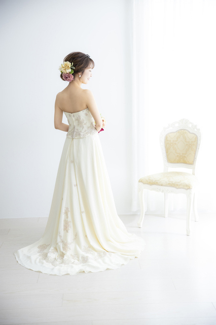 ウェディングドレスの画像［ダイエット］