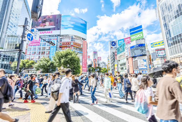 すれ違いざま見てくる男性の心理7個