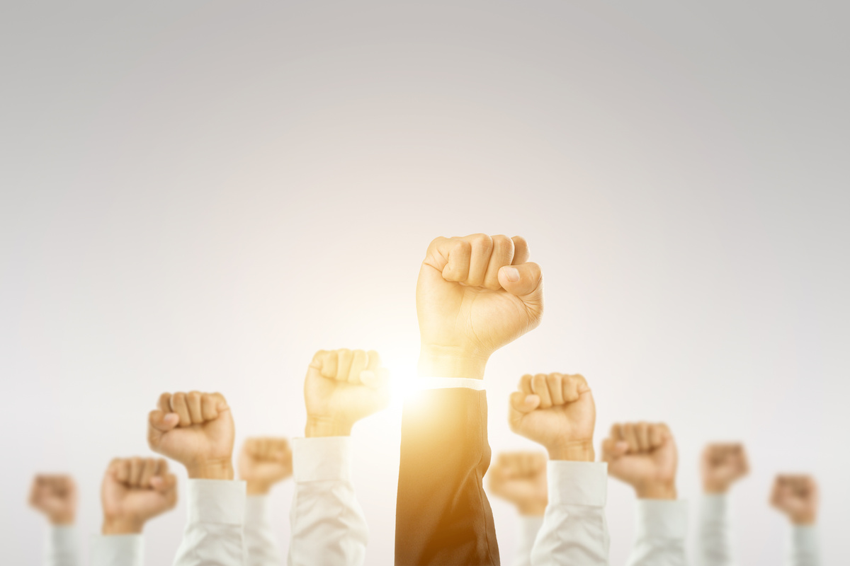 エネルギッシュ　リーダー