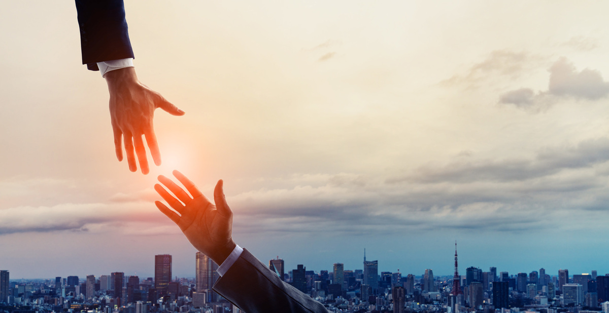 人助け　思いやり