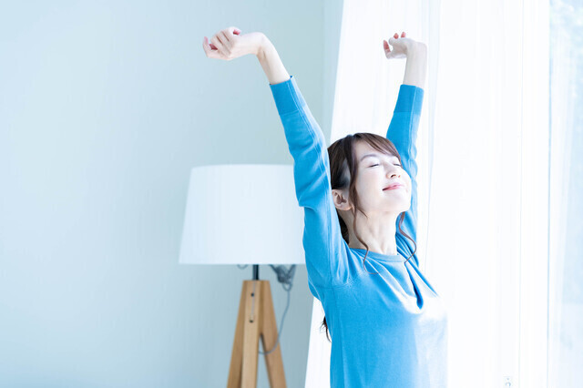 朝 寝起き