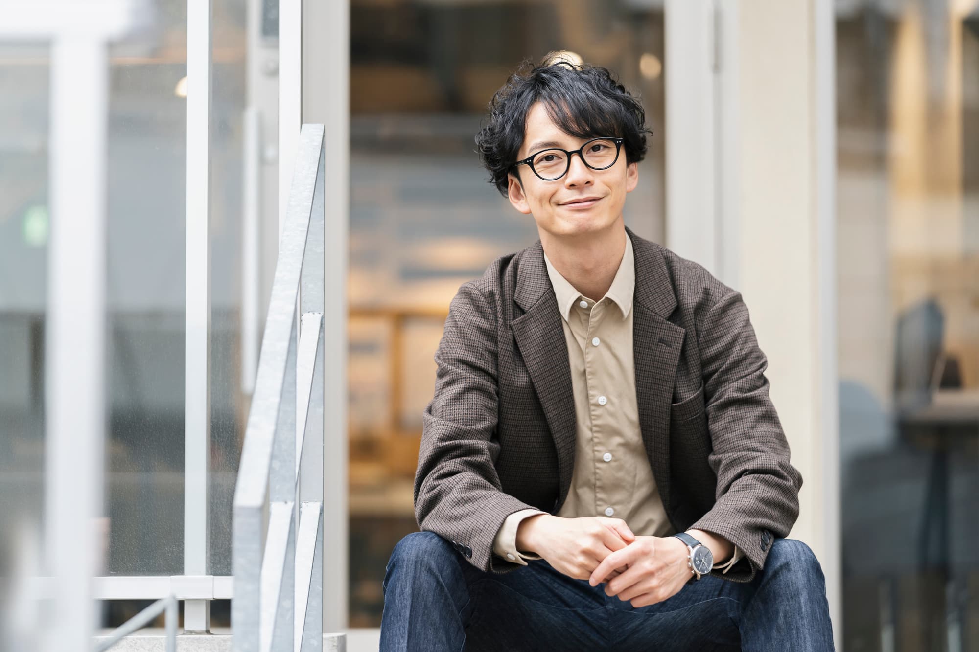 落ち着いた男性