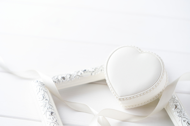 ハート型のジュエリーボックスの画像