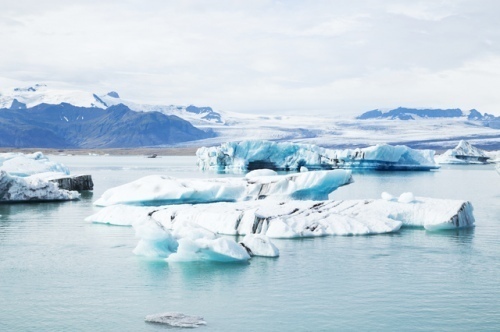 八白土星と一白水星の相性