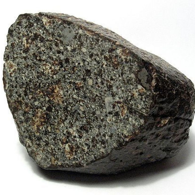 サハラNWA869隕石(コンドライト)の意味・効果・浄化方法・見分け方