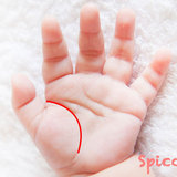 赤ちゃんの手相の意味と見方！右手左手・変わる？くっきり？