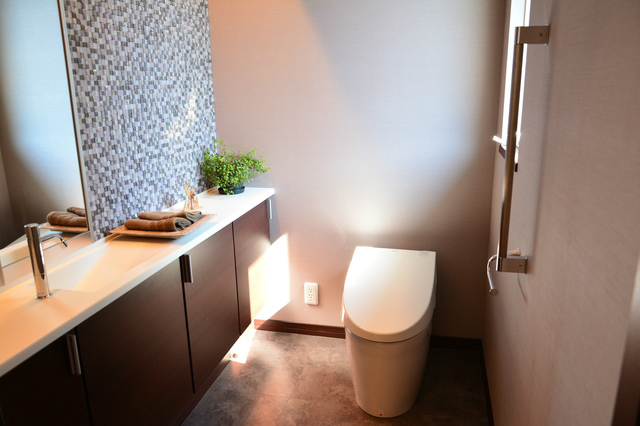 風水に良いトイレの色の決め方と方角別おすすめカラー 完全版 Spicomi