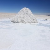 パワーストーン・天然石の塩や塩水による浄化方法