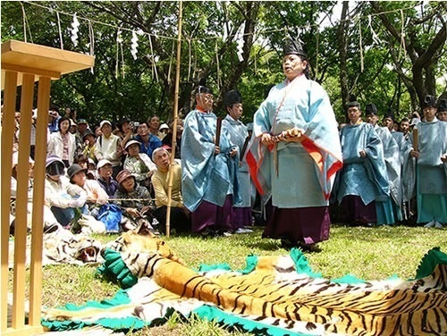 六所神社の相模国府祭