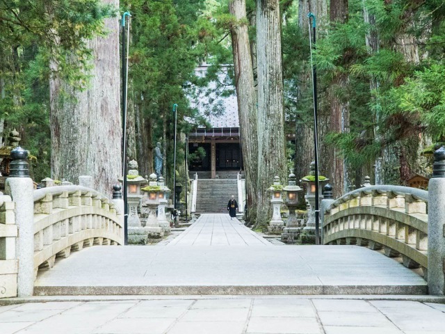 金剛峯寺の奥之院